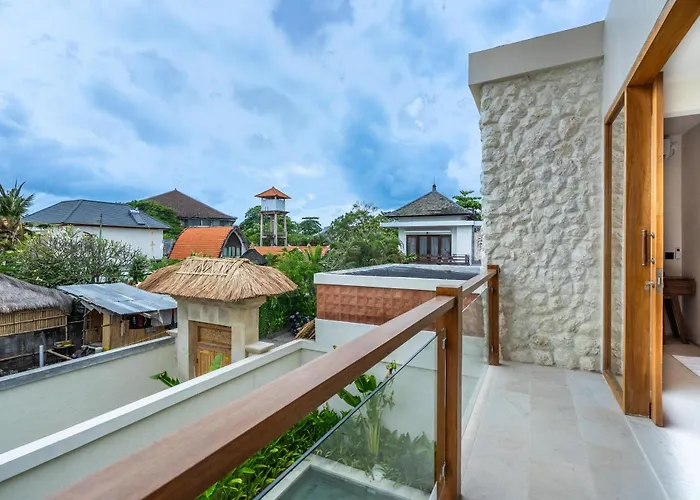 Kuta By Great Bali Villa *