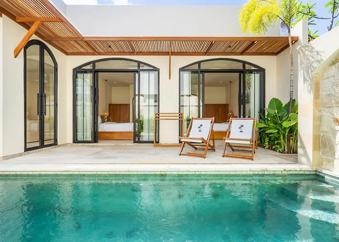 Kuta By Great Bali Villa *